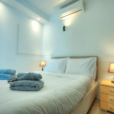 Luxury Penthouse With Sun Terrace & Jacuzzi Rjor1-1 Apartament Gzira