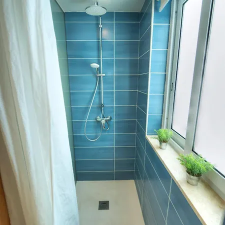 Luxury Penthouse With Sun Terrace & Jacuzzi Rjor1-1 * Gzira